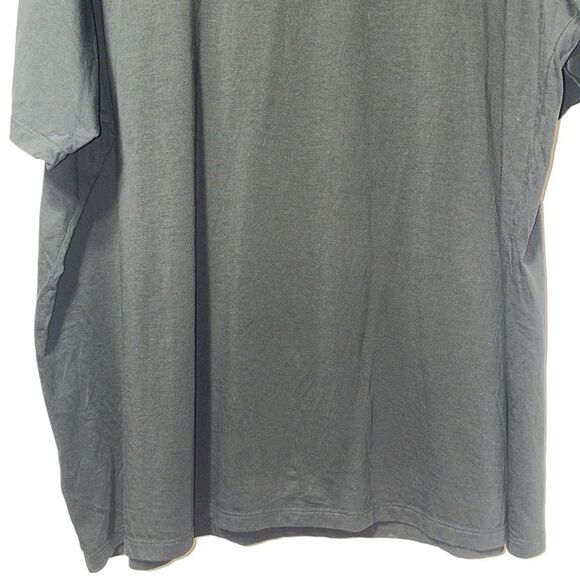 Roundtree and York tee - Picture 7 of 7